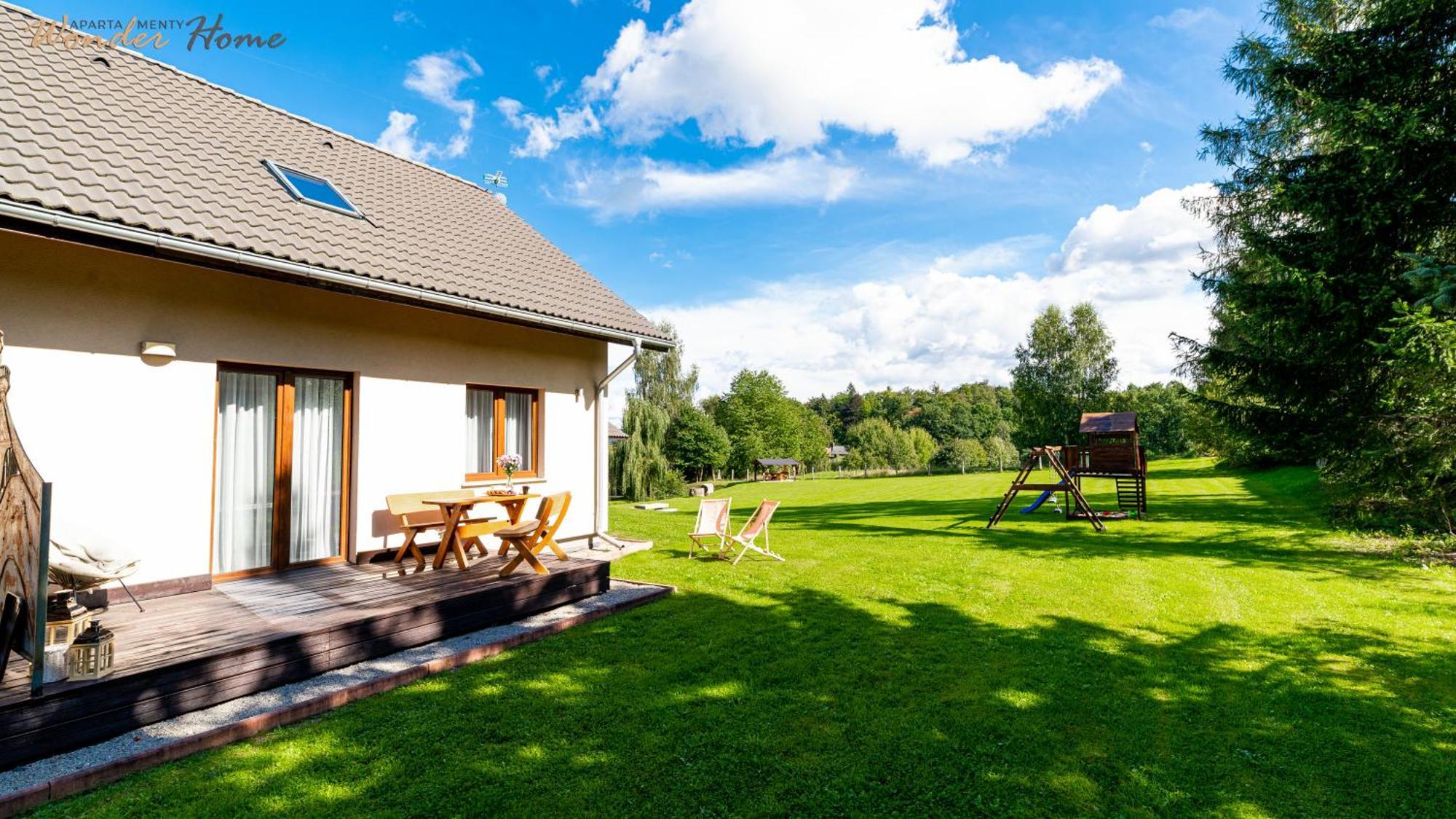 Czerwony Dworek Apartments: Green Oasis with Playground, Grill & Fishing Pond Myslakowice Exterior photo