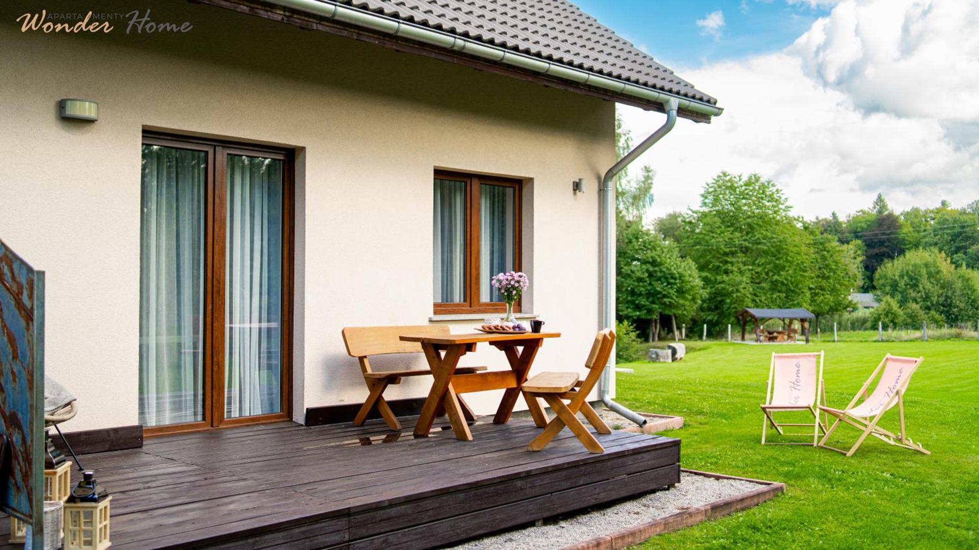 Czerwony Dworek Apartments: Green Oasis with Playground, Grill & Fishing Pond Myslakowice Exterior photo